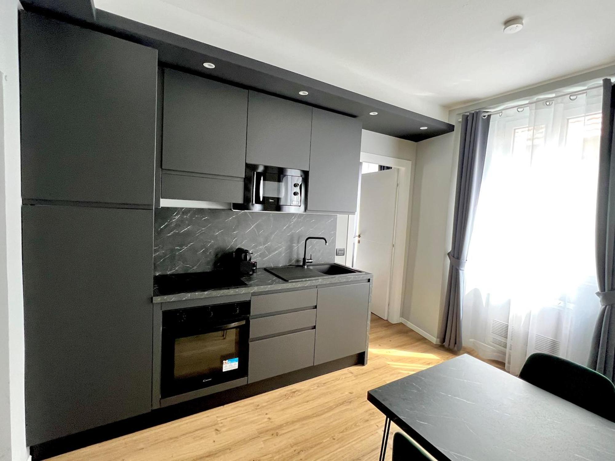 Prestige Duomo Apartment - Lake Como Ngoại thất bức ảnh